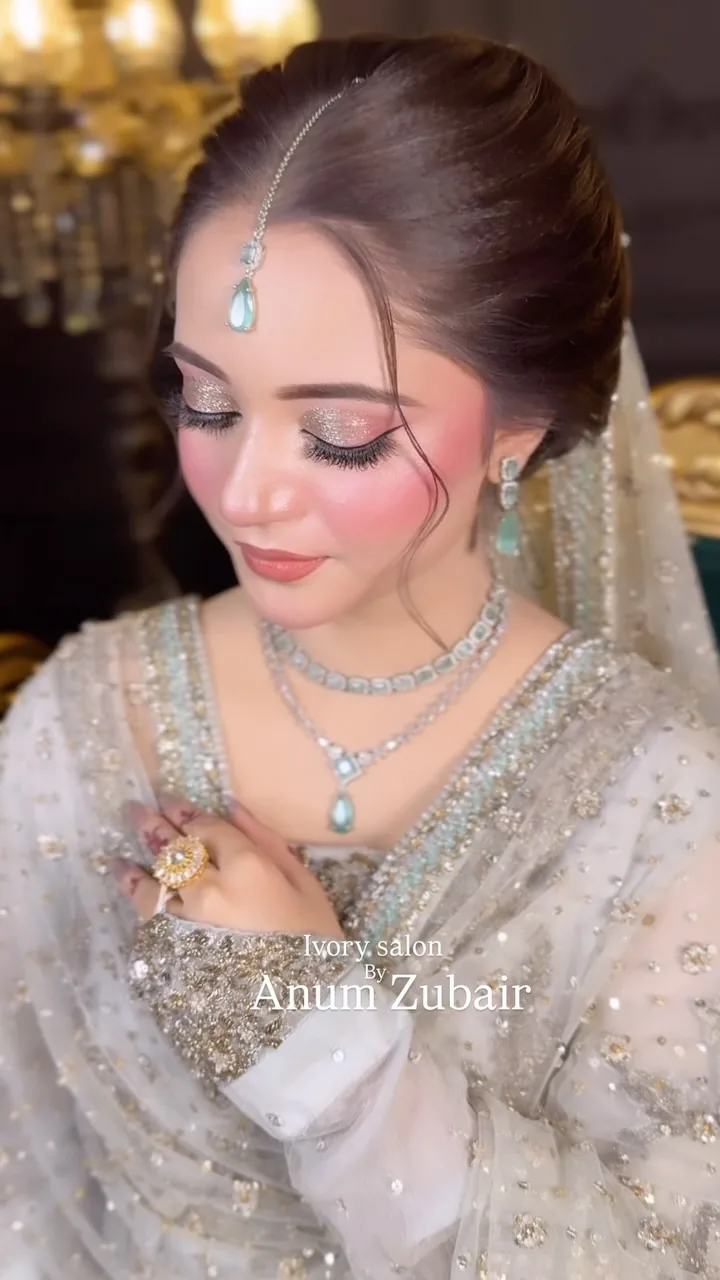 Mayun bride by ivory salon